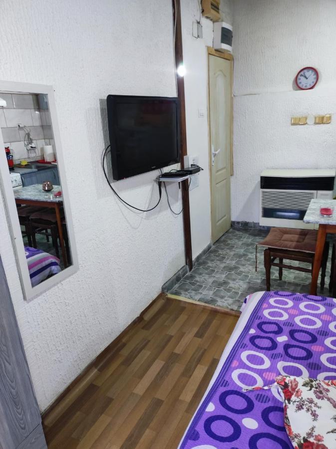 Ferienwohnung Prenociste Indija Hrvic Exterior foto